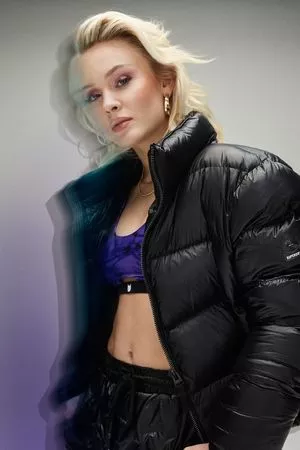 Zara Larsson Onlyfans Leaked Nude Image #ItEyaU5zIK