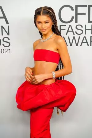 Zendaya Onlyfans Leaked Nude Image #5TULx27sSf