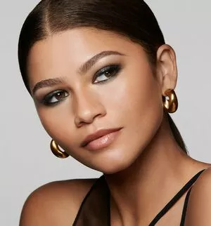 Zendaya Onlyfans Leaked Nude Image #HdaP9b87Yf