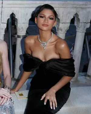 Zendaya Onlyfans Leaked Nude Image #Hwb9vqD2ye