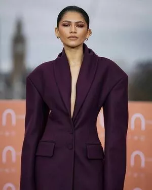 Zendaya Onlyfans Leaked Nude Image #Jl7Y4T29Jk