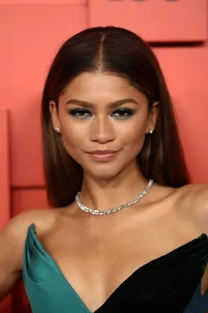 Zendaya Onlyfans Leaked Nude Image #VikBrSO9ek