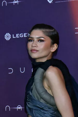 Zendaya Onlyfans Leaked Nude Image #YIq6RJuJEa