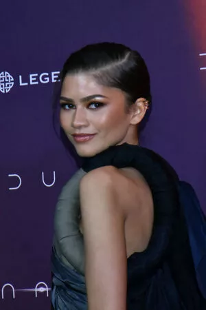 Zendaya Onlyfans Leaked Nude Image #pOu7GLKmhj